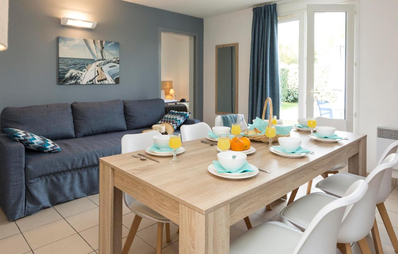 Residence Odalys Le Village Des Amareyeurs Le Chateau-d'Oleron Exterior photo