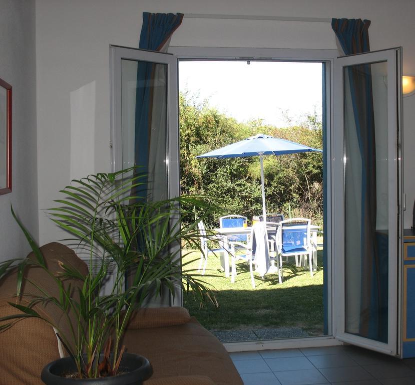 Residence Odalys Le Village Des Amareyeurs Le Chateau-d'Oleron Exterior photo